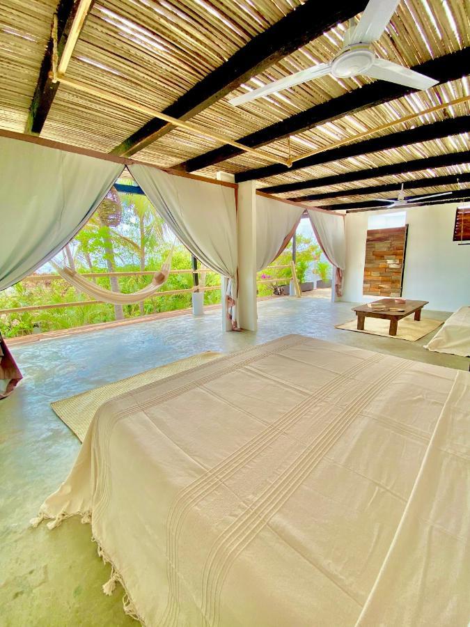 Отель El Eden Escondido Пуэрто-Эскондидо Экстерьер фото